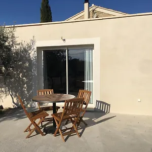 https://lou-mas-des-oliviers.fr-provencehotel.com